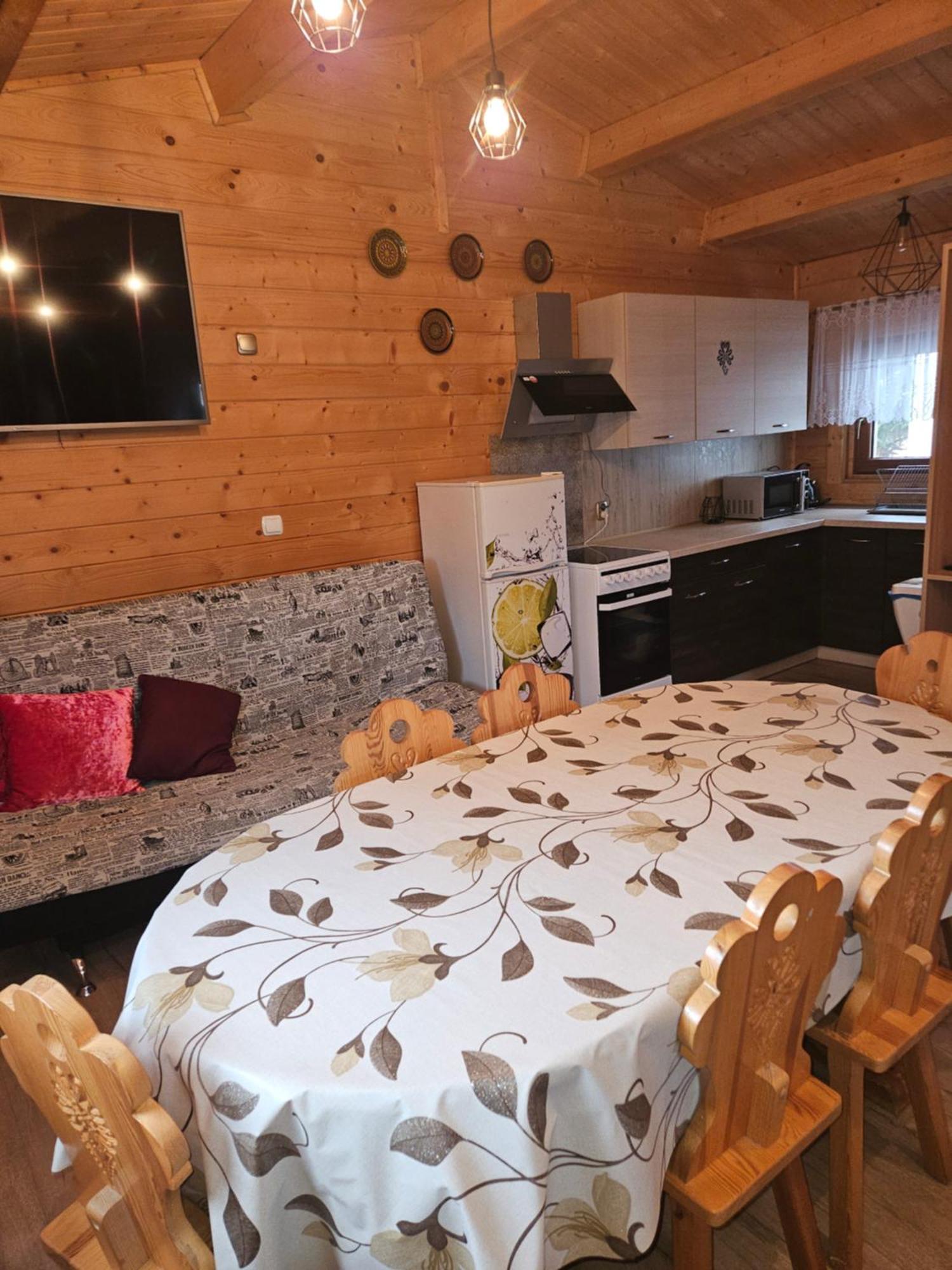 Domek Drewniany Piekielnik Habitación foto